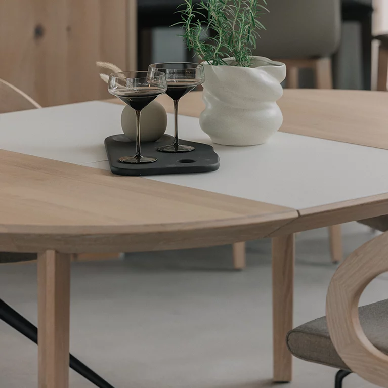 round extendable table in walnut with turntable extendable, round miró wooden dining table in walnut with integrated turntable